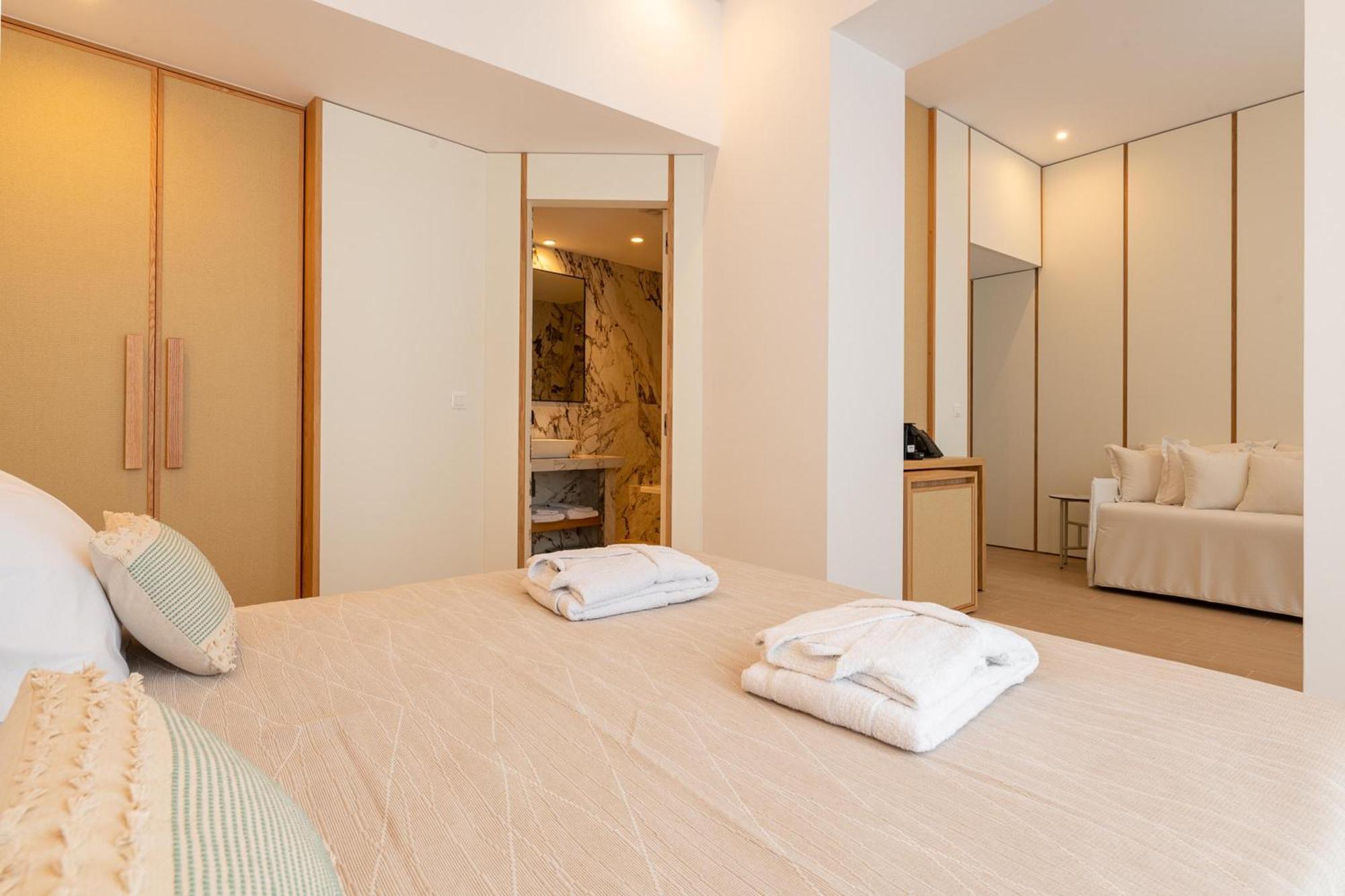 The 12Th City Hotel Rhodes City Exteriör bild