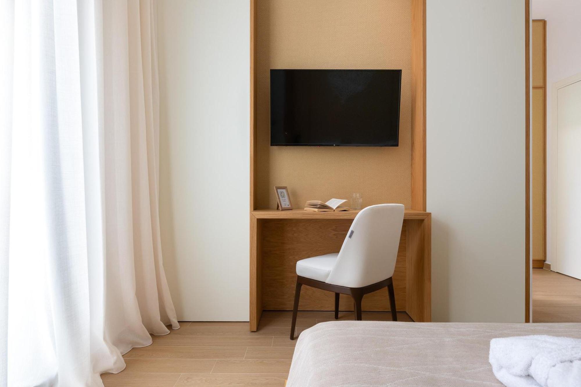 The 12Th City Hotel Rhodes City Exteriör bild